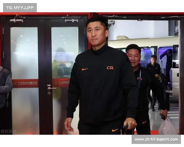 中国裁判马宁受邀执法新版世俱杯 引发广泛关注和热议 中国裁判马宁受邀执法新版世俱杯 引发广泛关注和热议